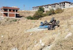 Tokat’ta traktör tarlaya devrildi: 2 ağır yaralı