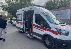 Husumetli ailelerin silahlı kavgası; 2 yaralı