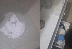 Evde uyuşturucuyla yakalanıp, 'Kahve içiyorduk' diyen 3 şüpheli tutuklandı