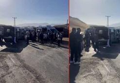 Öğretmenleri taşıyan minibüsle hafif ticari araç çarpıştı: 12 yaralı