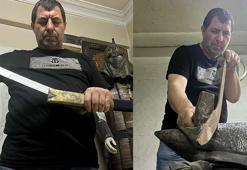 15 yıldır kişiye özel ve dönemin estetiğine uygun kılıç üretiyor