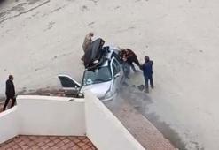 Otomobili, husumetli olduğu ailenin üzerine sürdü; o anlar kamerada
