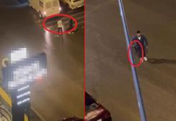 Kafedeki akrabasına av tüfeği ile ateş açtı, silah tutukluk yaptı; o anlar kamerada