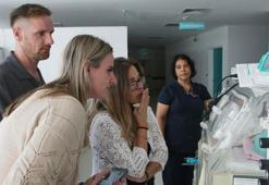 Tatile gelen İngiliz ailenin bebeği, Muğla'da hayata tutundu