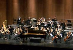 İDSO’nun 80. yıl konserine müzikseverlerden yoğun ilgi