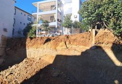 İnşaat alanında toprak kaydı, bitişikteki 2 katlı bina tahliye edildi