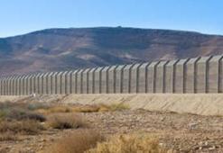 İsrail askerleri Mısır sınırında bir kişiyi öldürdü