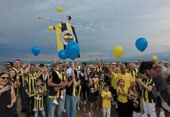 Balonlar, kanseri yenen Fenerbahçe taraftarı Tamer Talha için gökyüzüne bırakıldı