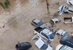 Meksika'da şiddetli yağışlar nedeniyle hayatını kaybedenlerin sayısı 64'e yükseldi