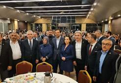 AK Parti İstanbul İl Başkanlığı'nda muhtarlar buluşması