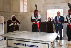 TBMM Başkanı Kurtulmuş, Pakistan’da Muhammed İkbal’in türbesini ve Lahor Kalesi’ni ziyaret etti
