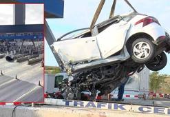 Kuzey Marmara Otoyolu'nda otomobil gişe bariyerine çarptı;1 ölü