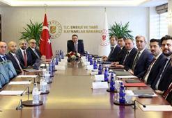 Bakan Bayraktar, BAE merkezli enerji şirketi Masdar'ın CEO'su Ramahi'yi kabul etti