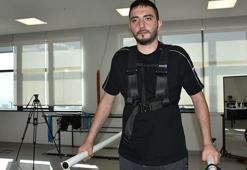 Kaza sonrası felç kalan Alaaddin Efe, yeniden ayağa kalktı