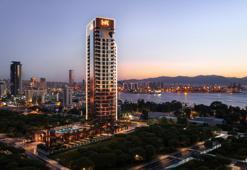 İzmir'de Bronz Kule ve Azur Ofis tanıtıldı