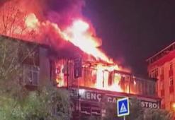 Sultangazi'de kafe alev alev yandı