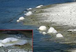 Burdur Gölü kıyısında köpüklenme görüldü