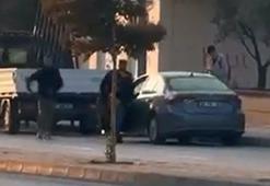 Okul müdürüne çocuklarının gözü önünde silahlı saldırı; o anlar kamerada