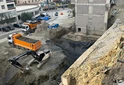 Ankara’da inşaat kazısında toprak kaydı, yanındaki 17 katlı bina tahliye edildi