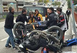 Dolmuşa arkadan çarpan motosikletin 16 yaşındaki sürücüsü yaralandı