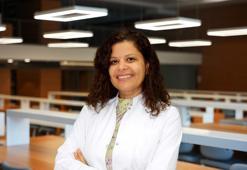 ‘Erken menopozda östrojen tedavisi yaşam kalitesini iyileştiriyor’