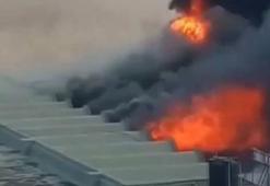 Bangladeş'in başkenti Dakka'daki havalimanında yangın çıktı