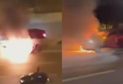 Pendik'te seyir halindeki otomobil alev alev yandı