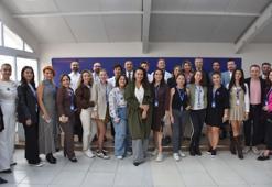 Bazekol'de 'meme kanserine' farkındalık etkinliği