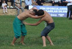 9’uncu Geleneksel İsmet Atlı Karakucak Güreşleri başladı