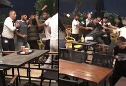 Adana'da bir AVM'de iki grup arasındaki kavga kamerada