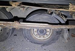 Patlayan lastiği değiştirirken, TIR’ın çarptığı sürücü öldü