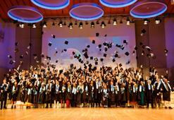 BAU Global ağındaki Berlin International Üniversitesi’nde mezuniyet coşkusu
