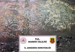 Kaçakçılara satılmak istenen 1500 yıllık mozaik ele geçirildi