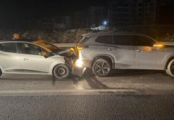 Sıfır kilometre otomobili otoyolda kilitlenip durunca kaza yapan avukattan firmaya suç duyurusu