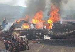 Venezuela'da uçak kalkış yaparken düştü: 2 ölü