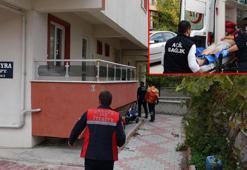 Doğal gaz kokusu olan evde bitkin bulundu