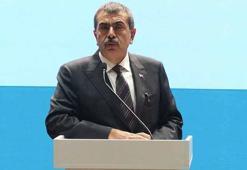 Bakan Tekin: İmam Hatip okulları dünyada marka haline gelmesi gereken bir uygulama