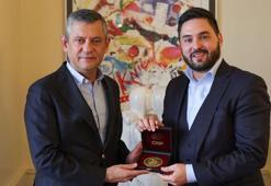 CHP Genel Başkanı Özel, İsviçre Sosyal Demokrat Partisi Eş Genel Başkanı Wermuth ile görüştü