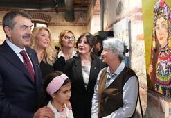 Bakan Tekin, 'Evliya Çelebi'nin İzinde' sergisini ve '3'üncü Rami Bilim Şenliği'ni ziyaret etti