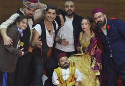 Akondroplazi hastası Serhat, tiyatro sayesinde sorunlarını aşıyor