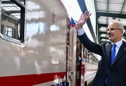 Bakan Uraloğlu: Doğu Ekspresi'nin kış seferleri 22 Aralık'ta başlayacak