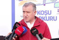 Bakan Osman Aşkın Bak 16'ncı Zeytinburnu Cumhuriyet Koşusu'na katıldı