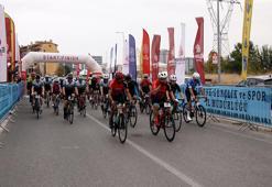Edirne’de ‘Cumhuriyet Kupası Bisiklet Yol Yarışı’ yapıldı
