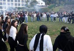 KTÜ'de renkli şölen; üniversiteliler, 3 ton hamsi tüketti