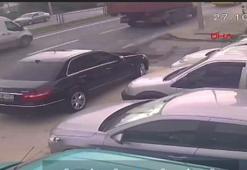 Büyükçekmece'de kamyon İETT otobüsüne çarptı; 9 yaralı