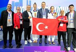 Tekvandoda iki dünya şampiyonluğu birden