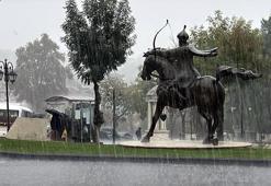 Tekirdağ’da sağanak etkili oldu