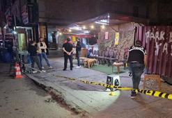 Çay ocağına bir ayda ikinci silahlı saldırı; kurşunlar polis aracına isabet etti