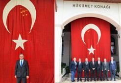 Cumhuriyet'e tanıklık eden Türk bayrağı