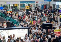 Antalya'da yabancı turist sayısı 16 milyonu geçti